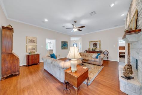 1804 Athens Avenue Kerrville TX 78028