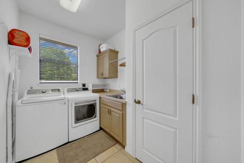 1804 Athens Avenue Kerrville TX 78028