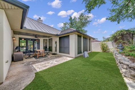 1804 Athens Avenue Kerrville TX 78028
