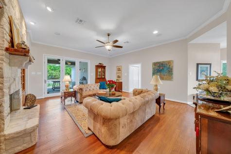 1804 Athens Avenue Kerrville TX 78028