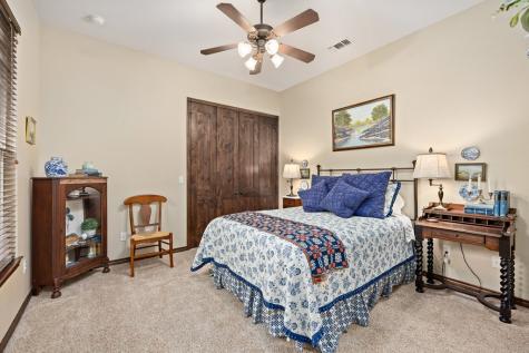 3801-16 Club House Road Kerrville TX 78028