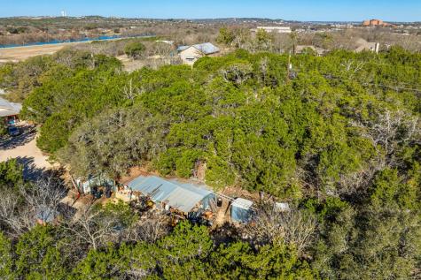 135 Rooster Ridge Kerrville TX 78028