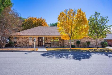 307 Erin Drive Kerrville TX 78028