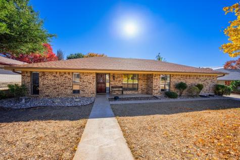 307 Erin Drive Kerrville TX 78028