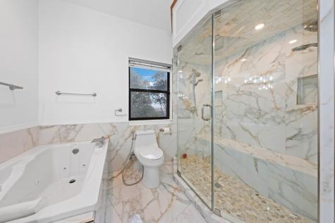 315 Lakewood Drive Kerrville TX 78028