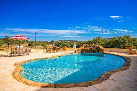 165 Williams Trail Kerrville TX 78028