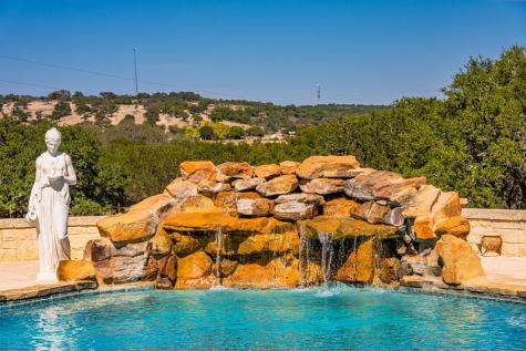165 Williams Trail Kerrville TX 78028