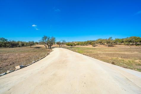 165 Williams Trail Kerrville TX 78028