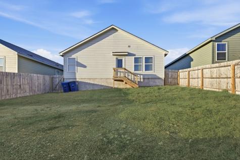 1052 Shutter Way Kerrville TX 78028