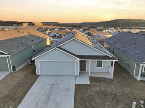 1052 Shutter Way Kerrville TX 78028
