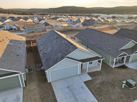 1052 Shutter Way Kerrville TX 78028