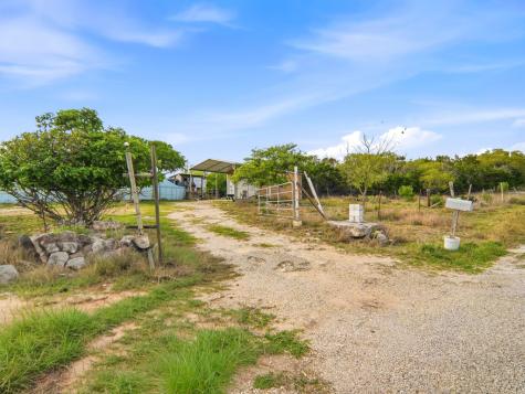 313 Elm Pass 2 Road Center Point TX 78010