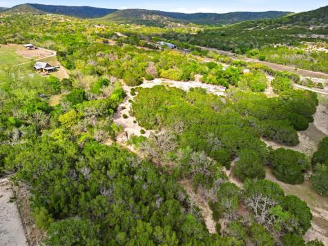 313 Elm Pass 2 Road Center Point TX 78010