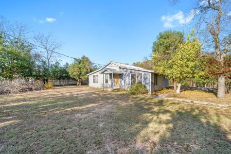 332 Powell Avenue Kerrville TX 78028