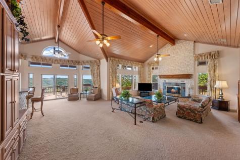 125 Crestline Drive Kerrville TX 78028