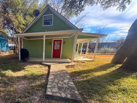 000 Leon Klink Street Camp Wood TX 78833