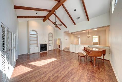 2625 Calle Del Robles Kerrville TX 78028