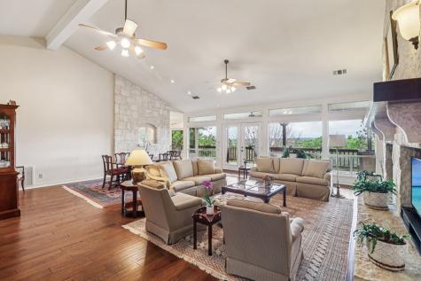 1904 Summit Ridge Drive Kerrville TX 78028