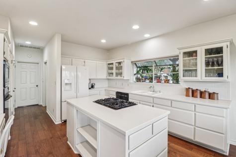 1904 Summit Ridge Drive Kerrville TX 78028