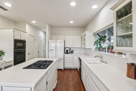 1904 Summit Ridge Drive Kerrville TX 78028