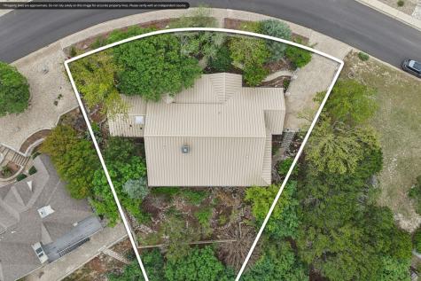 1904 Summit Ridge Drive Kerrville TX 78028