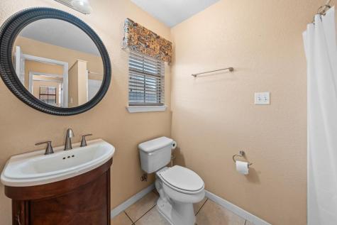246 Wood Trail Kerrville TX 78028