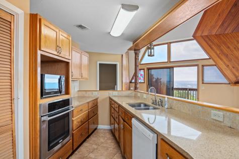 317 Loma Vista Drive Kerrville TX 78028