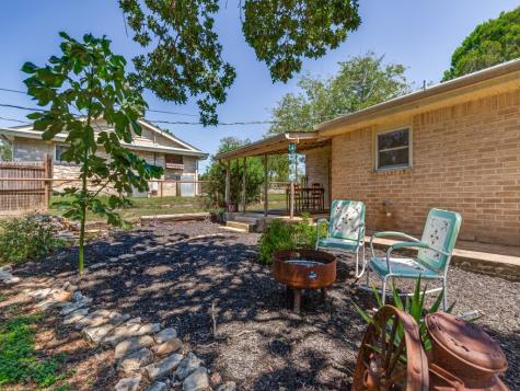 710 Fifth Street Comfort TX 78013