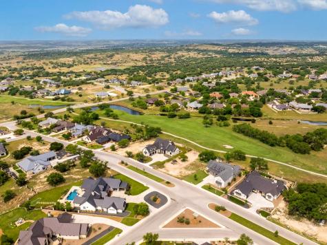 1029 Club House Road Kerrville TX 78028