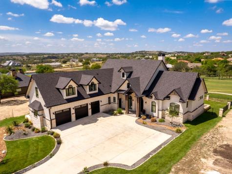 1029 Club House Road Kerrville TX 78028
