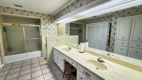 405 Oak Wood Road Kerrville TX 78028