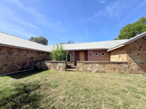 144 Homer Drive Kerrville TX 78028
