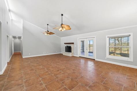 76 Indian Springs Kerrville TX 78028