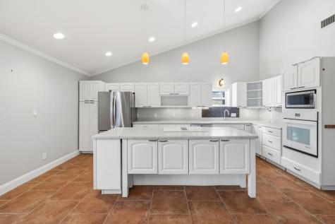 76 Indian Springs Kerrville TX 78028