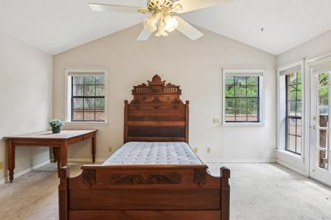 1310 Warbler Drive Kerrville TX 78028