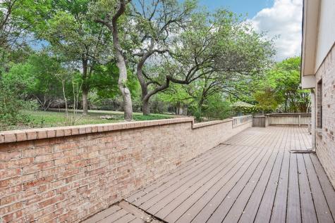 1310 Warbler Drive Kerrville TX 78028
