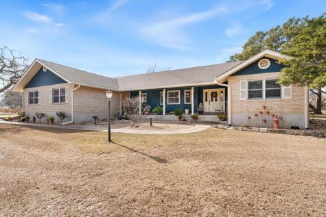 894 South Woods Drive Fredericksburg TX 78624