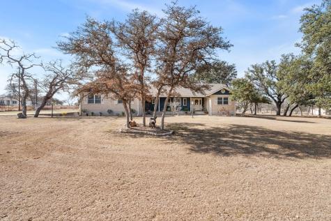 894 South Woods Drive Fredericksburg TX 78624