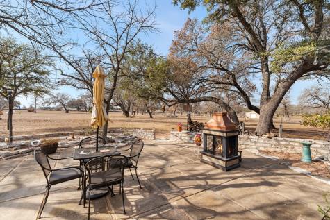 894 South Woods Drive Fredericksburg TX 78624