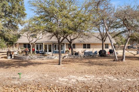 894 South Woods Drive Fredericksburg TX 78624