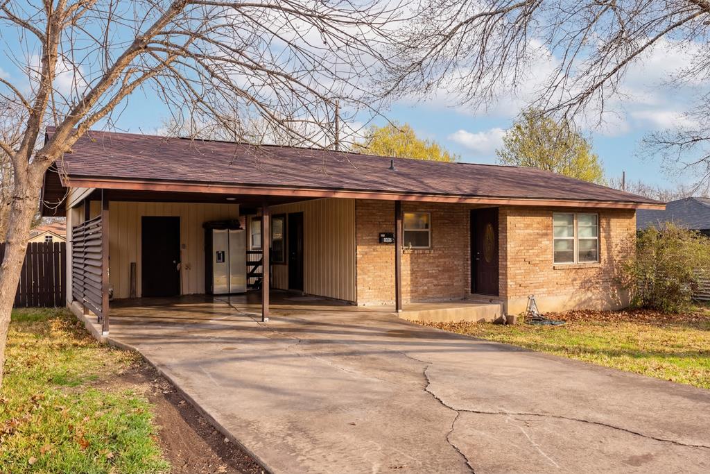 708 Bluebonnet Drive Kerrville TX 78028
