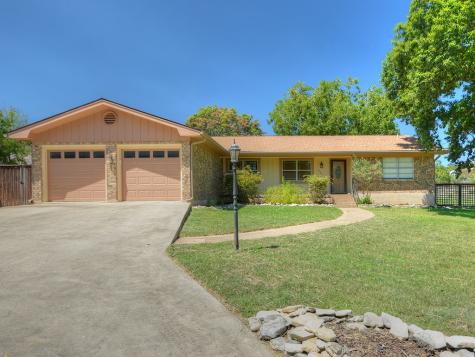 416 Valley Drive Kerrville TX 78028