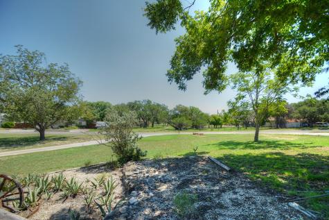 416 Valley Drive Kerrville TX 78028
