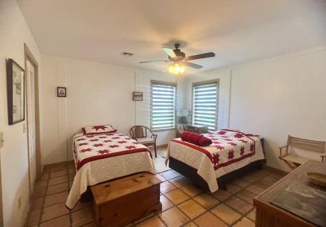 1589, 95 Fm 1340 Hunt TX 78024