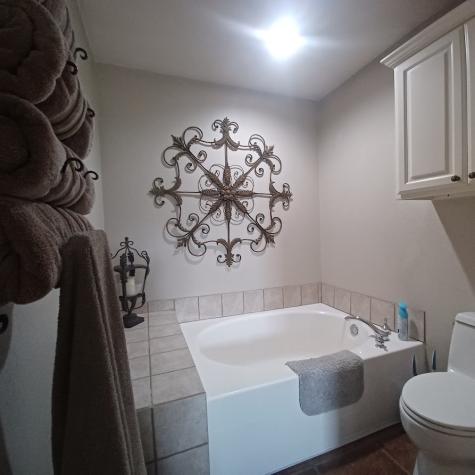 152 Andrew Road Kerrville TX 78028