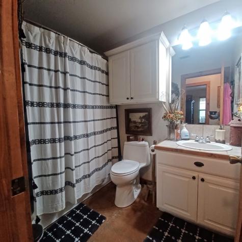 152 Andrew Road Kerrville TX 78028