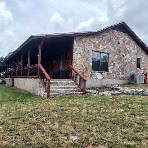 152 Andrew Road Kerrville TX 78028