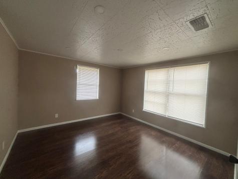 35 Lakeview Drive Camp Wood TX 78801