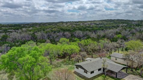 403 Mack Hollimon Drive Kerrville TX 78028