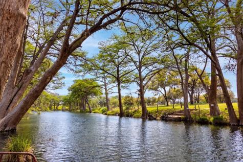 108 Brushy Drive Kerrville TX 78025